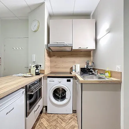 아파트 Confort & Clim Au Coeur Du Centre-ville - Gare Routiere *