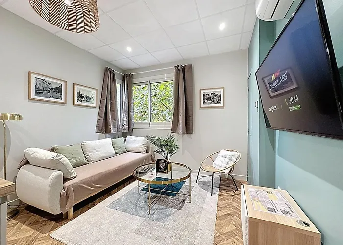 Апартаменты Confort & Clim Au Coeur Du Centre-ville - Gare Routiere