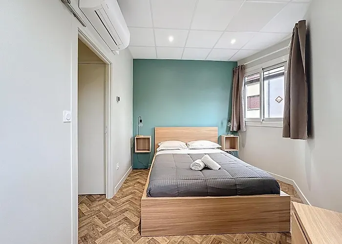 Апартаменты Confort & Clim Au Coeur Du Centre-ville - Gare Routiere *